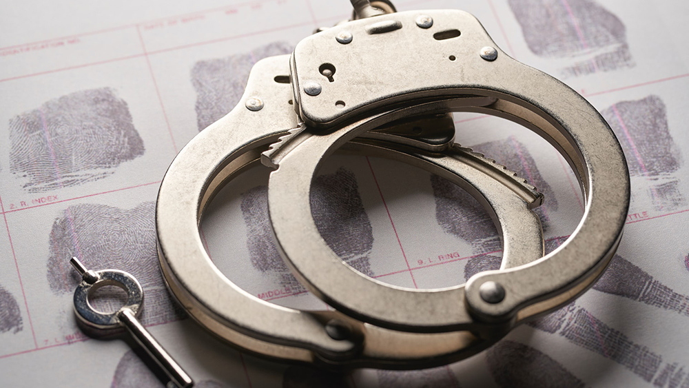 高空拋物被判刑， 傳遞 “罪與罰” 的 清晰信號(hào)
