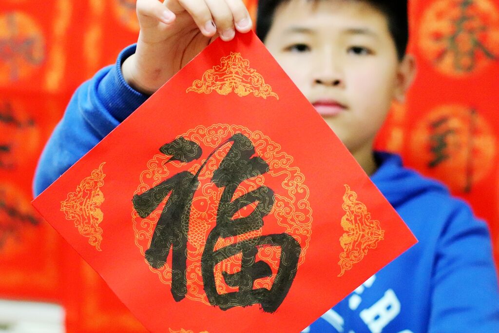倡導(dǎo)就地過年，應(yīng)更科學(xué)精準(zhǔn)